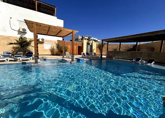 Royal 4bedroom Duplex With Sea And Pool View Apartment *